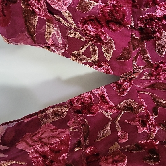 Lucy Paris dress - Picture 7 of 8